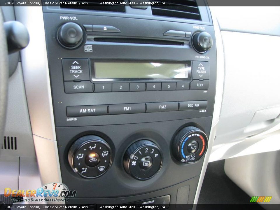2009 Toyota Corolla Classic Silver Metallic / Ash Photo #13