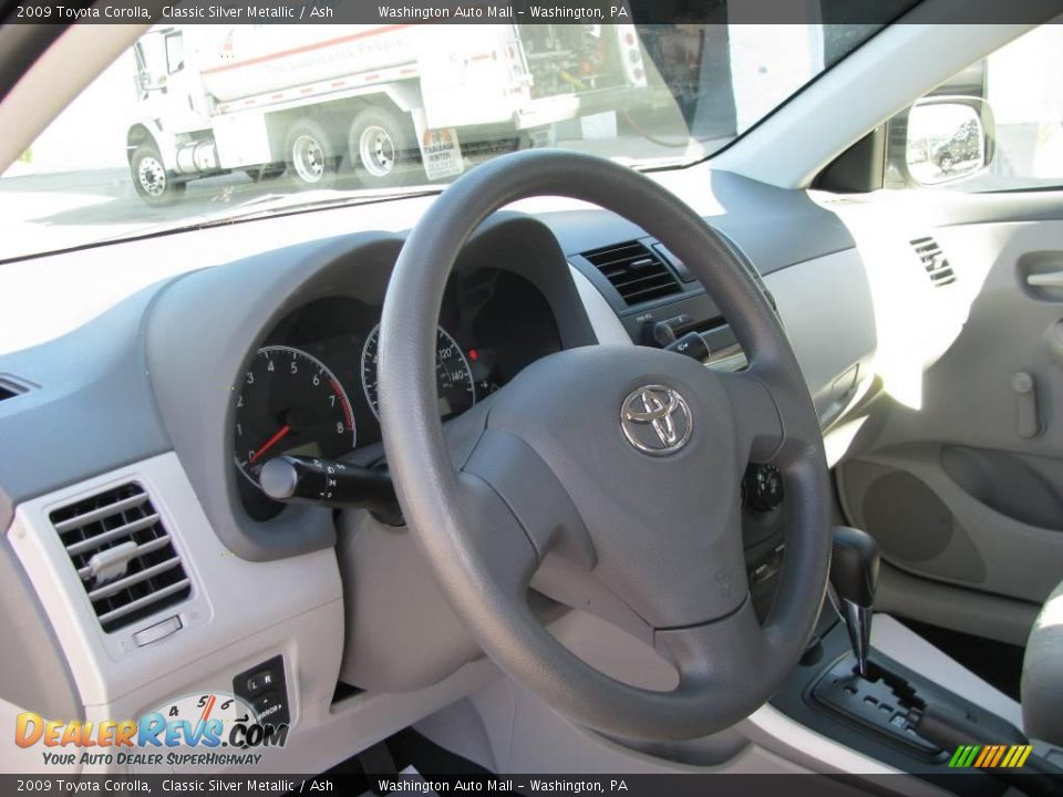 2009 Toyota Corolla Classic Silver Metallic / Ash Photo #14