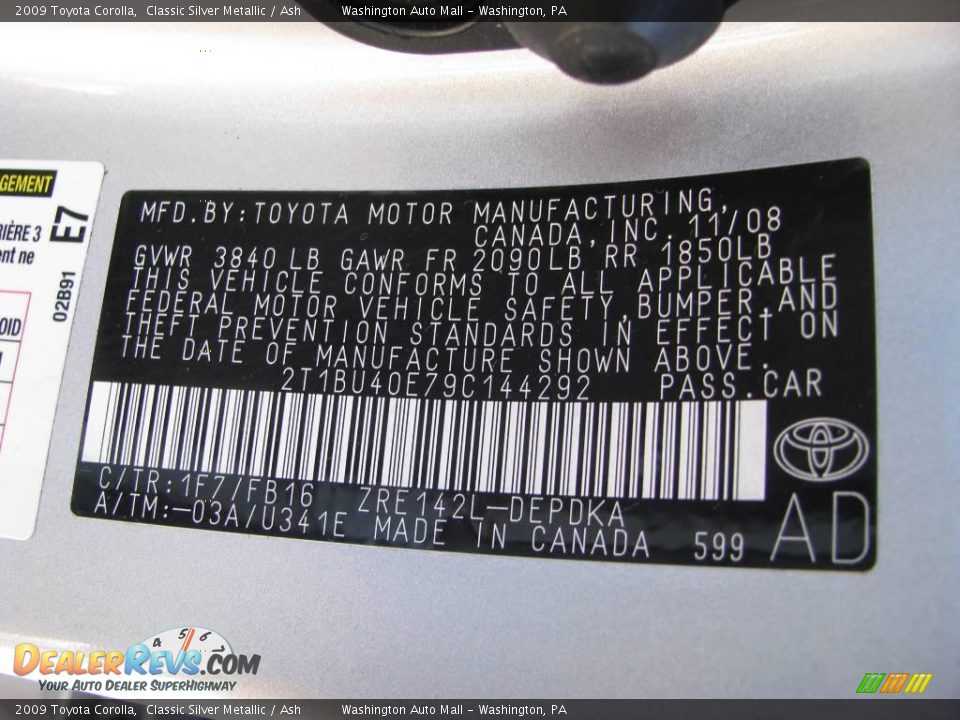 2009 Toyota Corolla Classic Silver Metallic / Ash Photo #19
