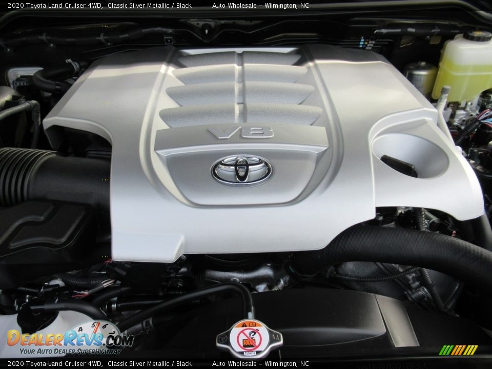 2020 Toyota Land Cruiser 4WD 5.7 Liter i-Force DOHC 32-Valve VVT-i V8 Engine Photo #6