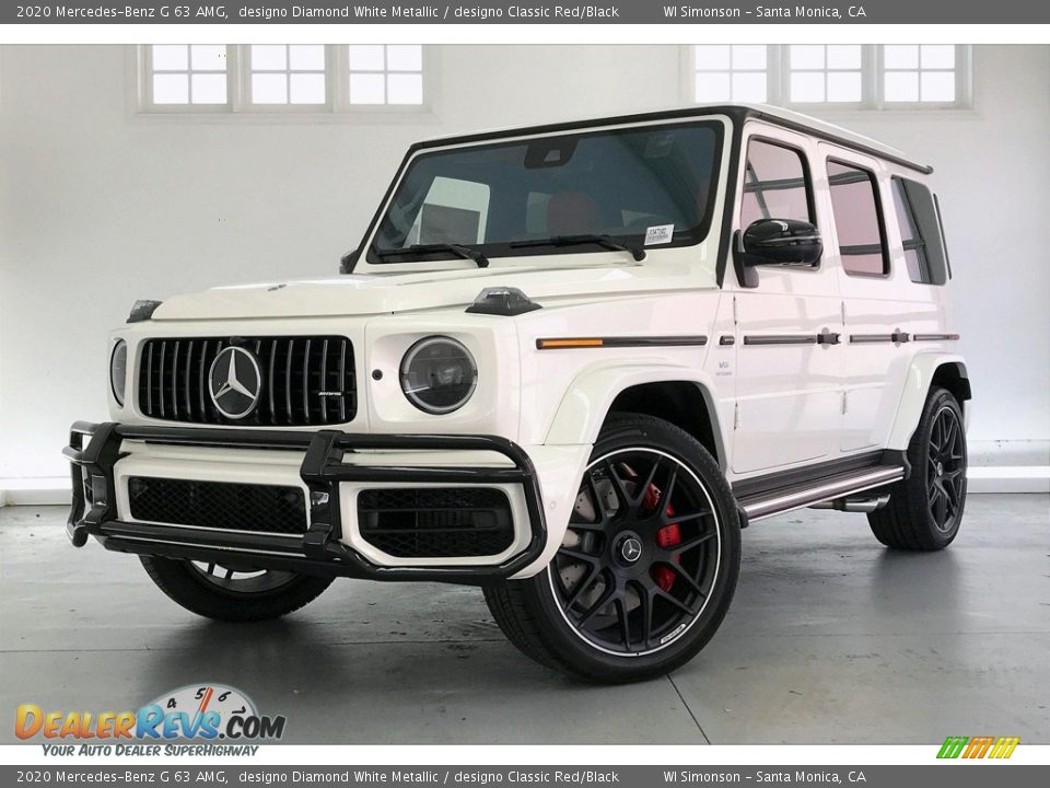 Front 3/4 View of 2020 Mercedes-Benz G 63 AMG Photo #12