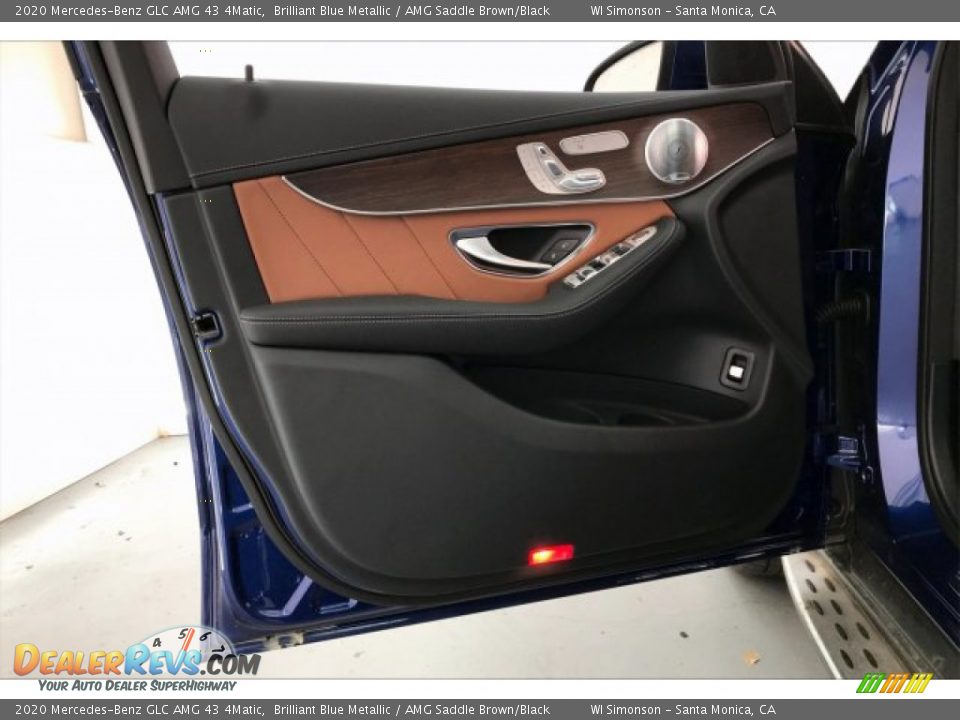 Door Panel of 2020 Mercedes-Benz GLC AMG 43 4Matic Photo #25