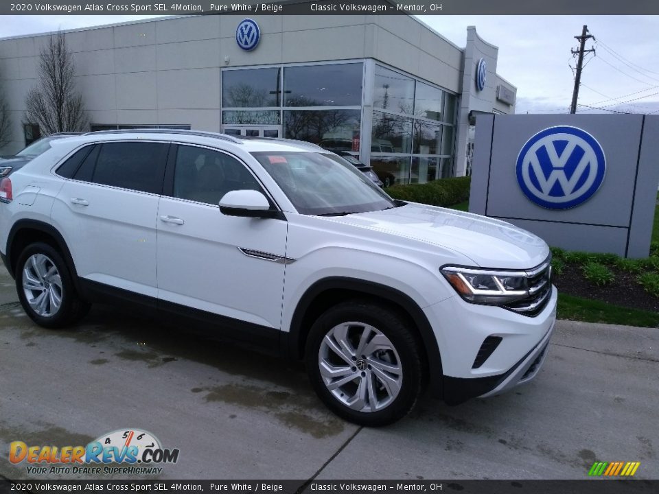 2020 Volkswagen Atlas Cross Sport SEL 4Motion Pure White / Beige Photo #1