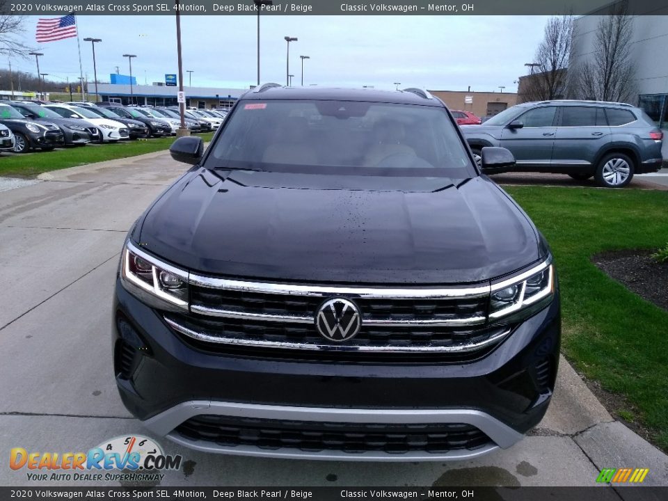 2020 Volkswagen Atlas Cross Sport SEL 4Motion Deep Black Pearl / Beige Photo #2