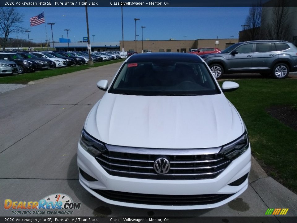 2020 Volkswagen Jetta SE Pure White / Titan Black Photo #2