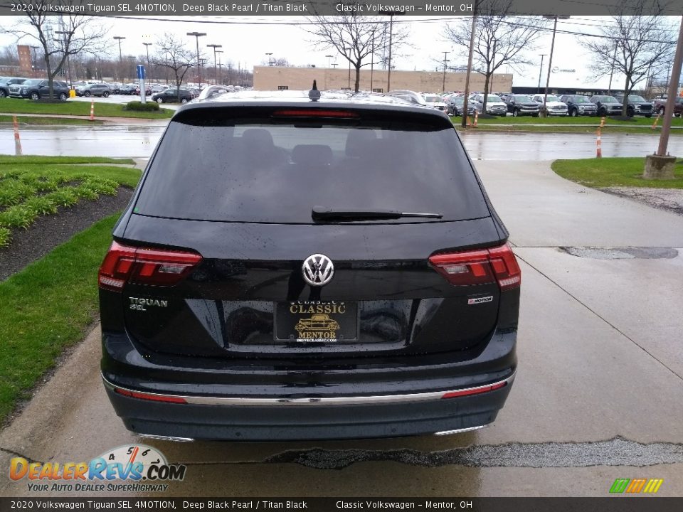 2020 Volkswagen Tiguan SEL 4MOTION Deep Black Pearl / Titan Black Photo #5