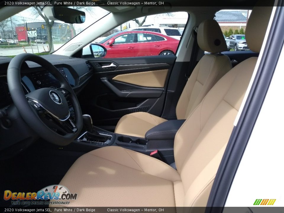 Front Seat of 2020 Volkswagen Jetta SEL Photo #3