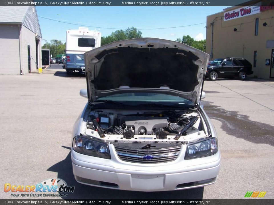 2004 Chevrolet Impala LS Galaxy Silver Metallic / Medium Gray Photo #14