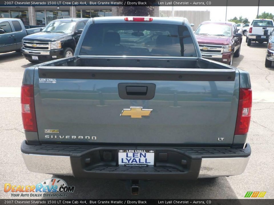 2007 Chevrolet Silverado 1500 LT Crew Cab 4x4 Blue Granite Metallic / Ebony Black Photo #5