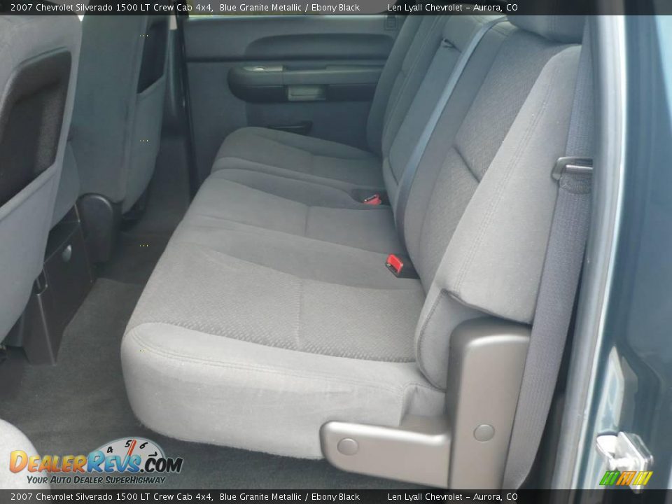 2007 Chevrolet Silverado 1500 LT Crew Cab 4x4 Blue Granite Metallic / Ebony Black Photo #10