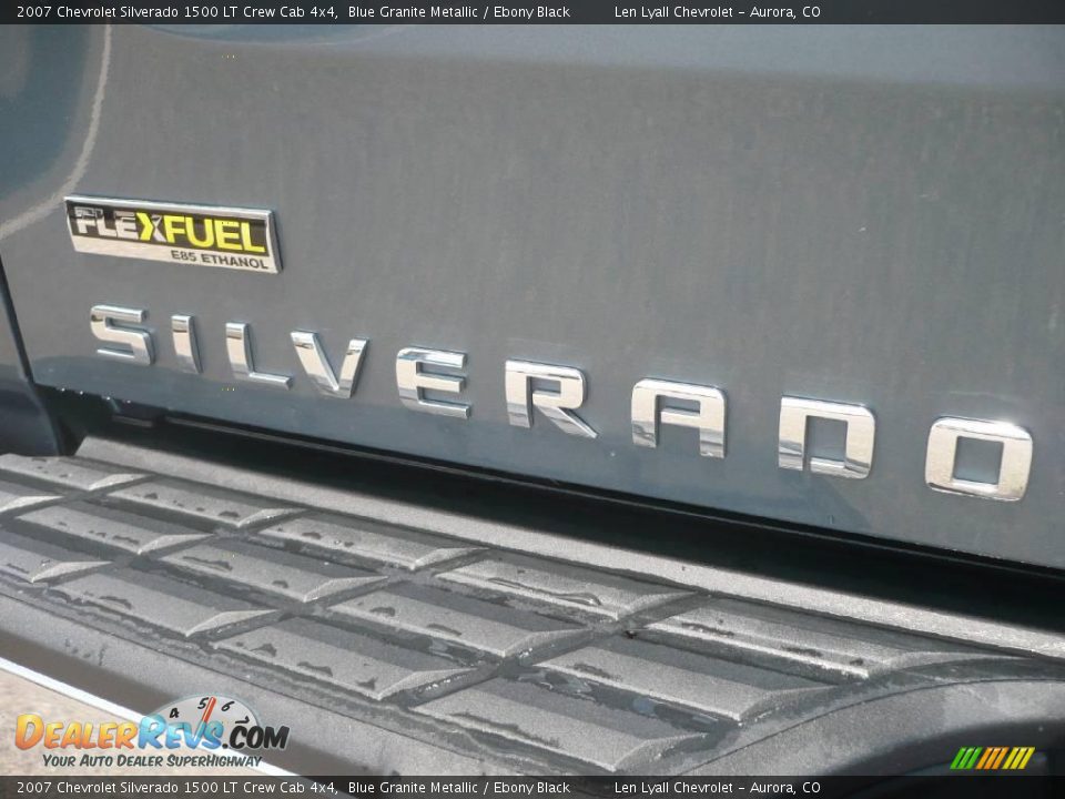 2007 Chevrolet Silverado 1500 LT Crew Cab 4x4 Blue Granite Metallic / Ebony Black Photo #12