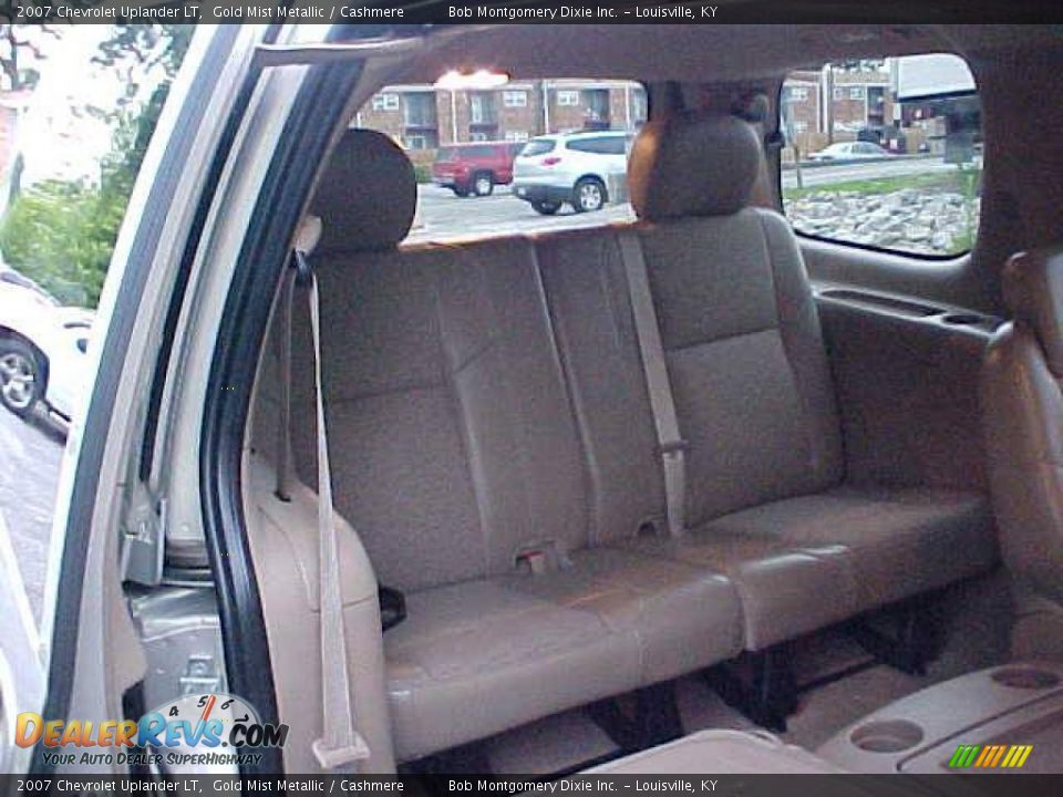 2007 Chevrolet Uplander LT Gold Mist Metallic / Cashmere Photo #9