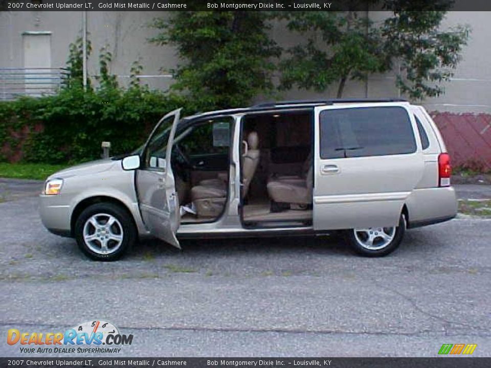 2007 Chevrolet Uplander LT Gold Mist Metallic / Cashmere Photo #12