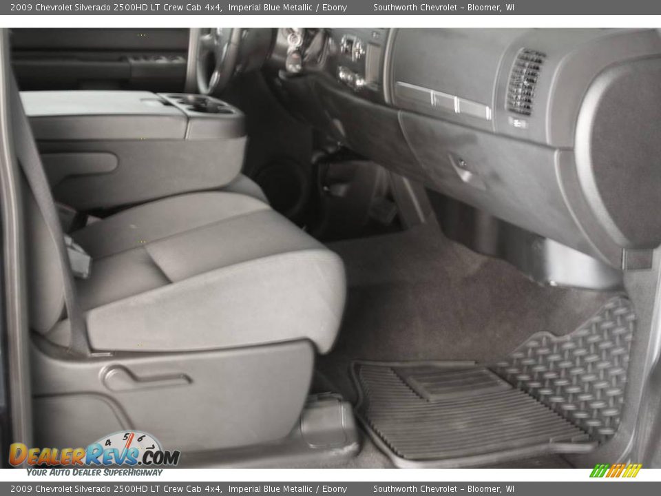 2009 Chevrolet Silverado 2500HD LT Crew Cab 4x4 Imperial Blue Metallic / Ebony Photo #4