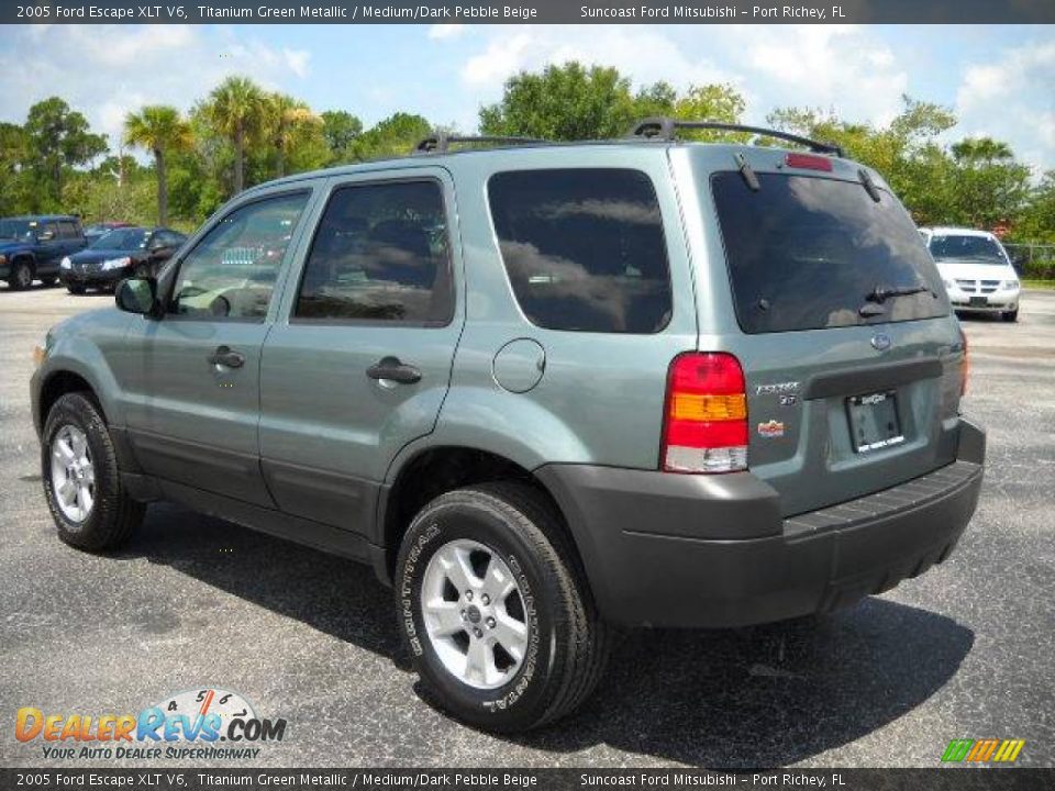 2005 Ford Escape XLT V6 Titanium Green Metallic / Medium/Dark Pebble Beige Photo #3