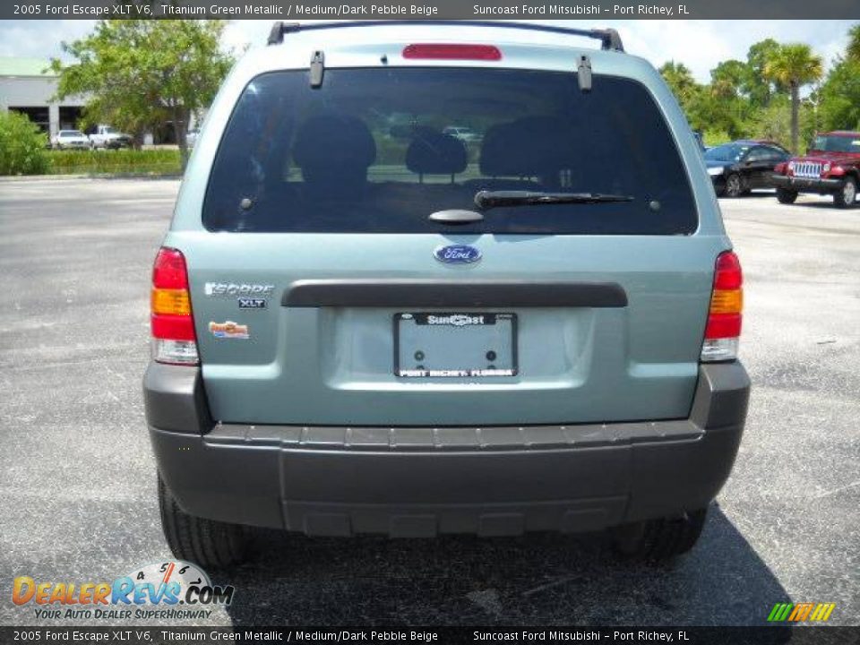 2005 Ford Escape XLT V6 Titanium Green Metallic / Medium/Dark Pebble Beige Photo #13