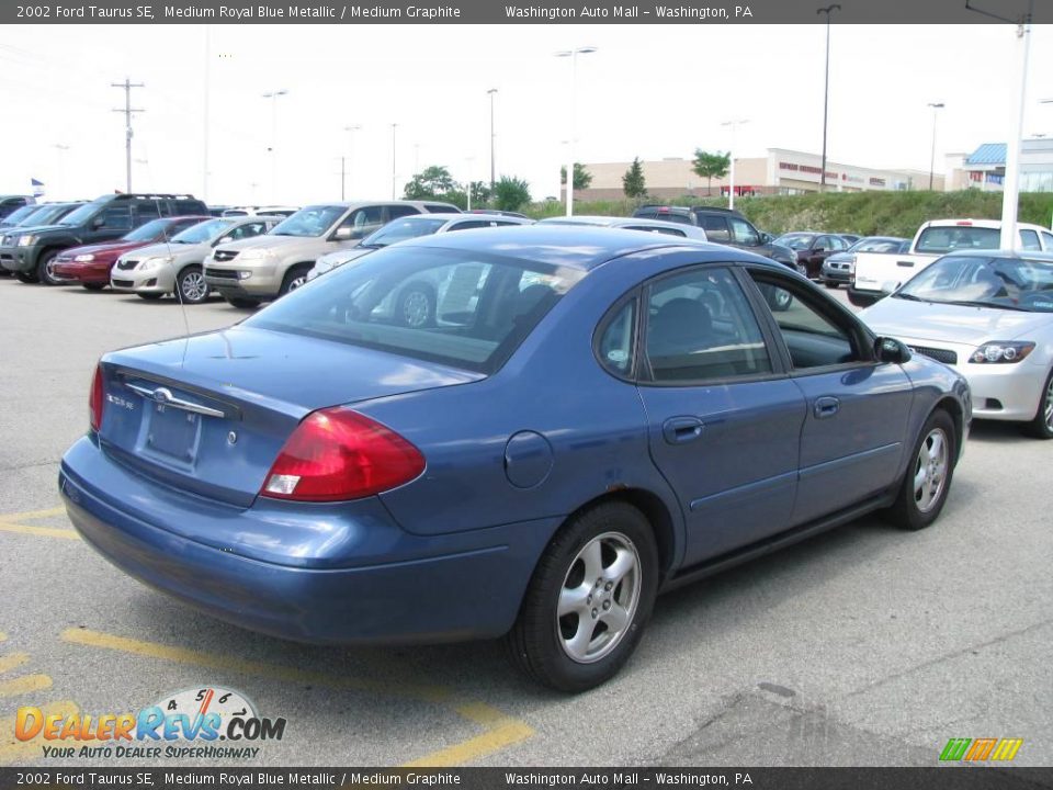 2002 Ford Taurus SE Medium Royal Blue Metallic / Medium Graphite Photo #6
