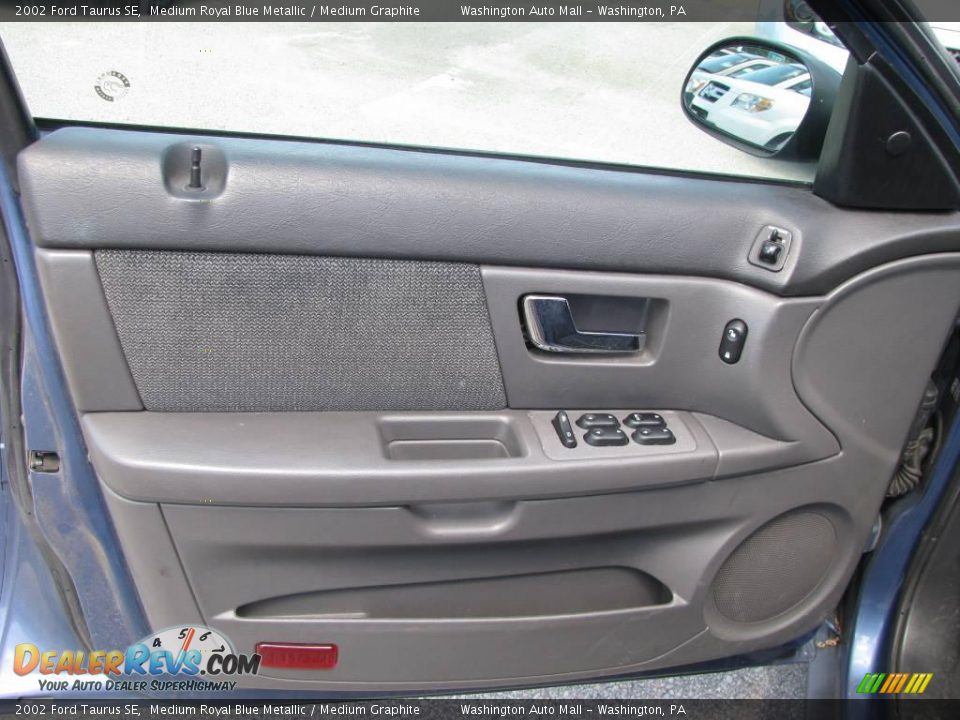 2002 Ford Taurus SE Medium Royal Blue Metallic / Medium Graphite Photo #10