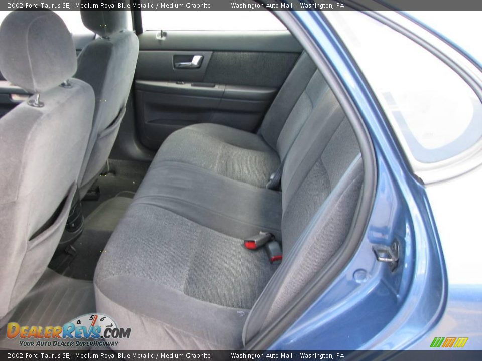 2002 Ford Taurus SE Medium Royal Blue Metallic / Medium Graphite Photo #11