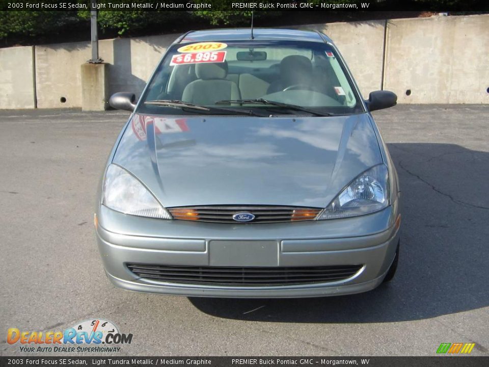 2003 Ford Focus SE Sedan Light Tundra Metallic / Medium Graphite Photo #1