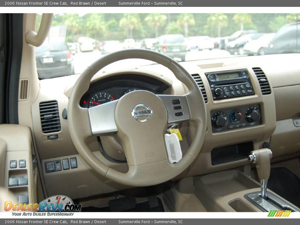 2006 Nissan Frontier SE Crew Cab Red Brawn / Desert Photo #3