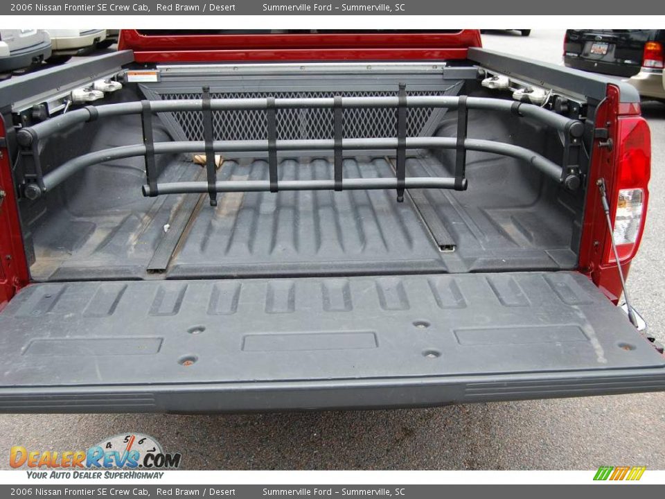2006 Nissan Frontier SE Crew Cab Red Brawn / Desert Photo #7