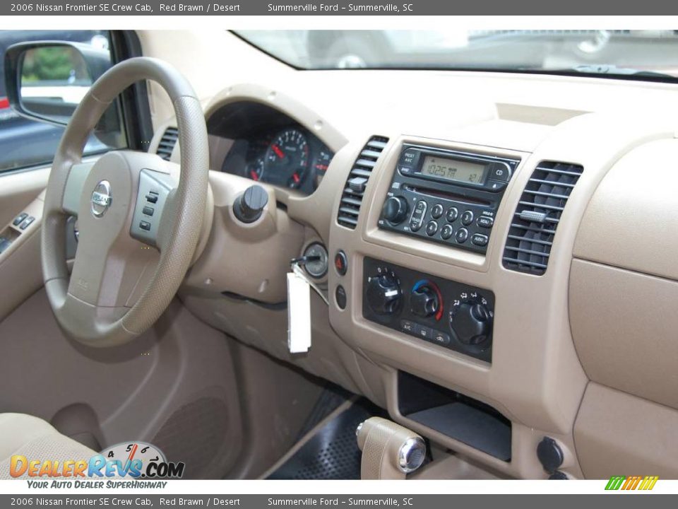 2006 Nissan Frontier SE Crew Cab Red Brawn / Desert Photo #10