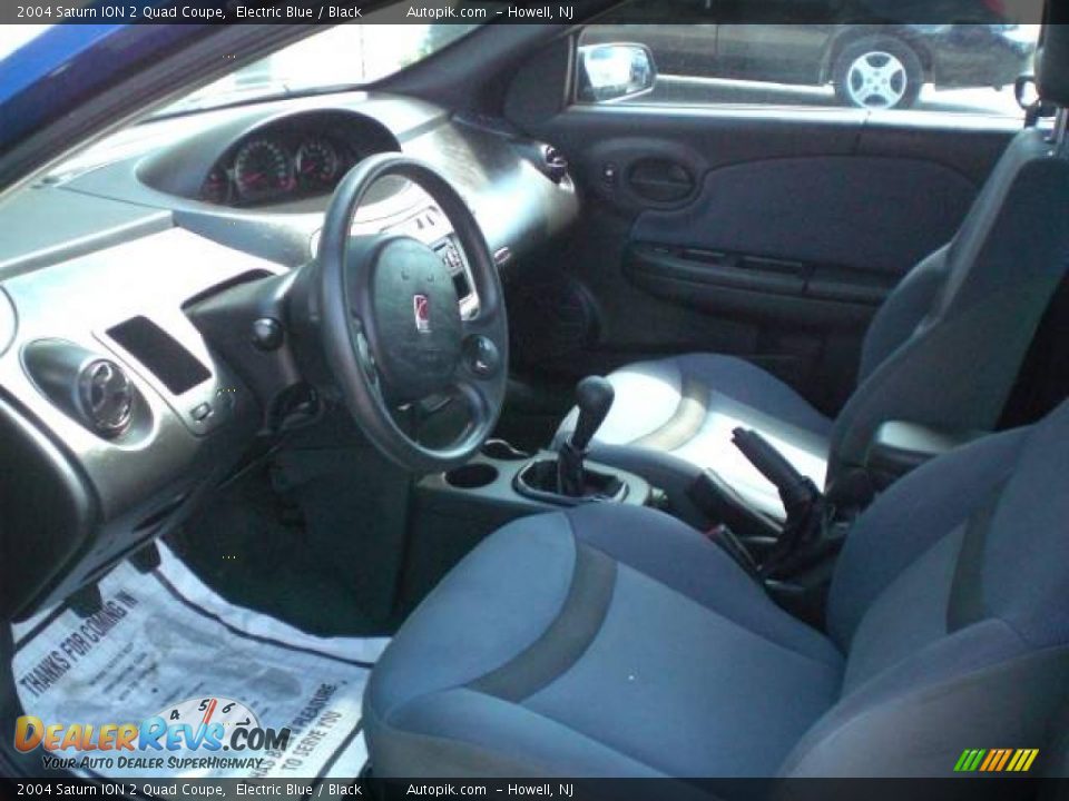 2004 Saturn ION 2 Quad Coupe Electric Blue / Black Photo #9