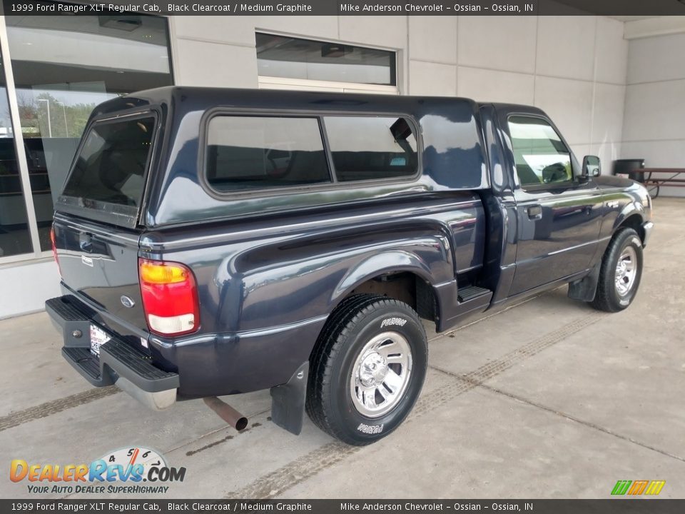 1999 Ford Ranger XLT Regular Cab Black Clearcoat / Medium Graphite Photo #4