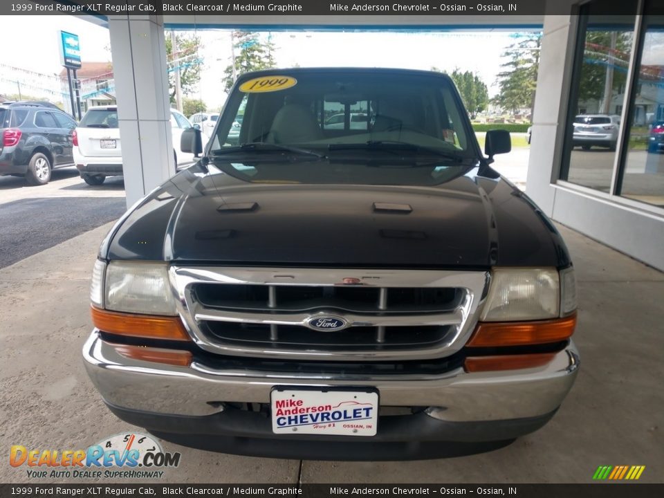 1999 Ford Ranger XLT Regular Cab Black Clearcoat / Medium Graphite Photo #10