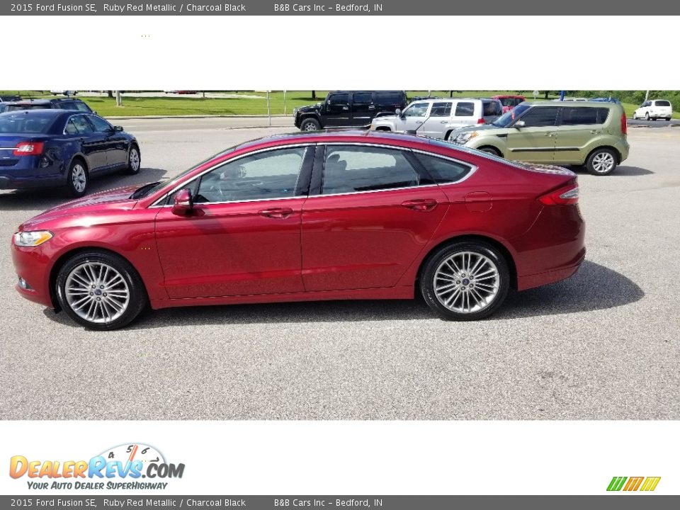 2015 Ford Fusion SE Ruby Red Metallic / Charcoal Black Photo #6