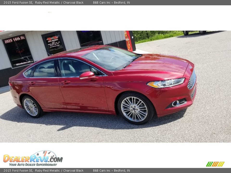 2015 Ford Fusion SE Ruby Red Metallic / Charcoal Black Photo #11