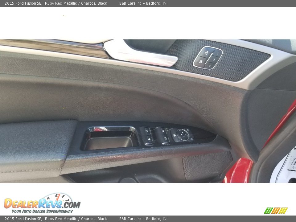 2015 Ford Fusion SE Ruby Red Metallic / Charcoal Black Photo #14