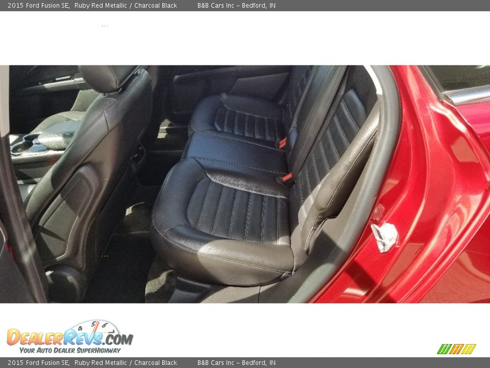 2015 Ford Fusion SE Ruby Red Metallic / Charcoal Black Photo #16