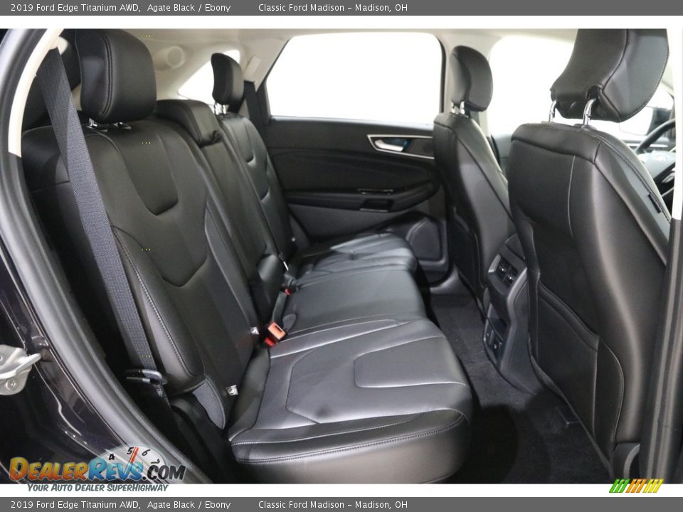 2019 Ford Edge Titanium AWD Agate Black / Ebony Photo #15