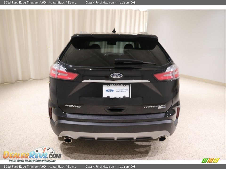 2019 Ford Edge Titanium AWD Agate Black / Ebony Photo #17
