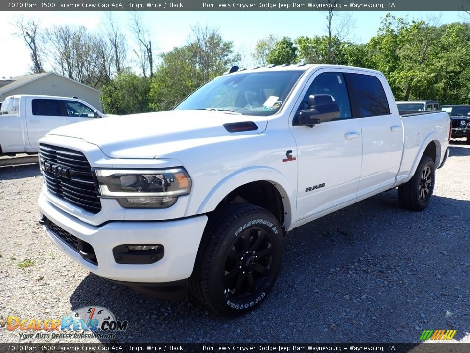 Front 3/4 View of 2020 Ram 3500 Laramie Crew Cab 4x4 Photo #1