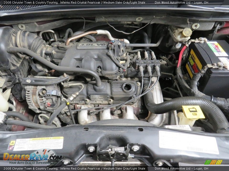 2008 Chrysler Town & Country Touring Inferno Red Crystal Pearlcoat / Medium Slate Gray/Light Shale Photo #9
