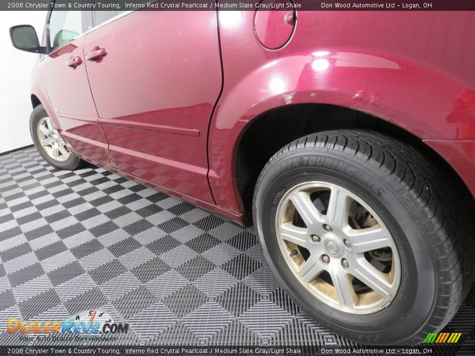 2008 Chrysler Town & Country Touring Inferno Red Crystal Pearlcoat / Medium Slate Gray/Light Shale Photo #12