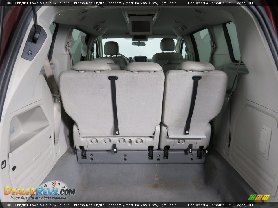 2008 Chrysler Town & Country Touring Inferno Red Crystal Pearlcoat / Medium Slate Gray/Light Shale Photo #16