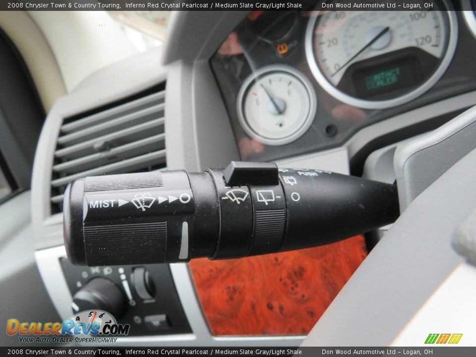 2008 Chrysler Town & Country Touring Inferno Red Crystal Pearlcoat / Medium Slate Gray/Light Shale Photo #27
