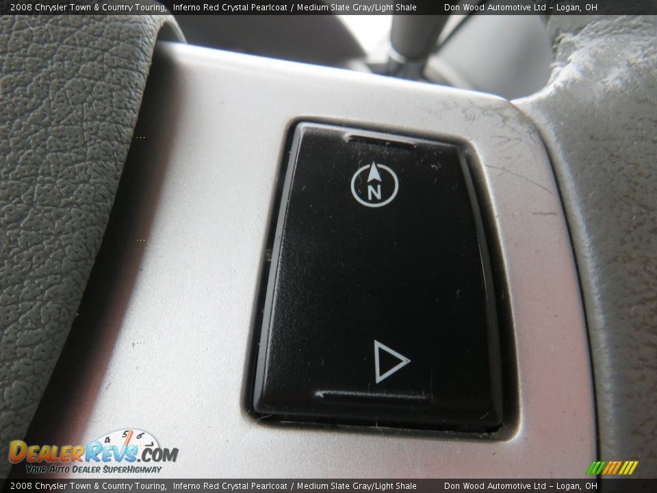 2008 Chrysler Town & Country Touring Inferno Red Crystal Pearlcoat / Medium Slate Gray/Light Shale Photo #30