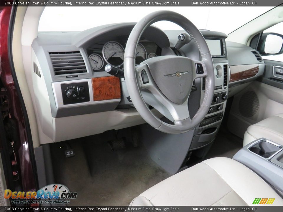 2008 Chrysler Town & Country Touring Inferno Red Crystal Pearlcoat / Medium Slate Gray/Light Shale Photo #35