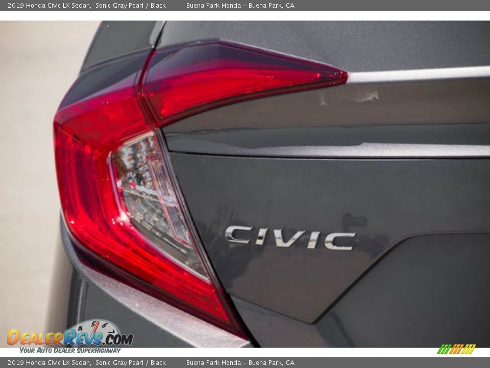 2019 Honda Civic LX Sedan Sonic Gray Pearl / Black Photo #12