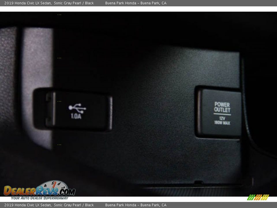 2019 Honda Civic LX Sedan Sonic Gray Pearl / Black Photo #18
