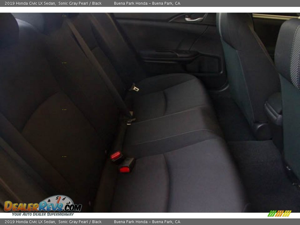 2019 Honda Civic LX Sedan Sonic Gray Pearl / Black Photo #22