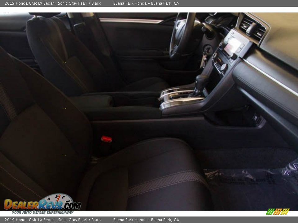 2019 Honda Civic LX Sedan Sonic Gray Pearl / Black Photo #24