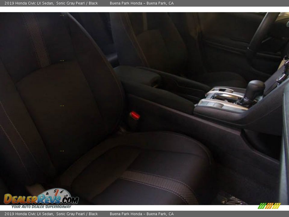 2019 Honda Civic LX Sedan Sonic Gray Pearl / Black Photo #25