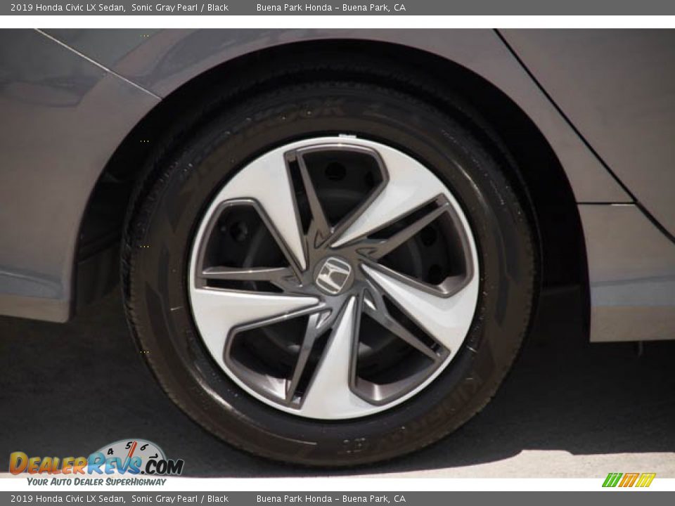 2019 Honda Civic LX Sedan Sonic Gray Pearl / Black Photo #35