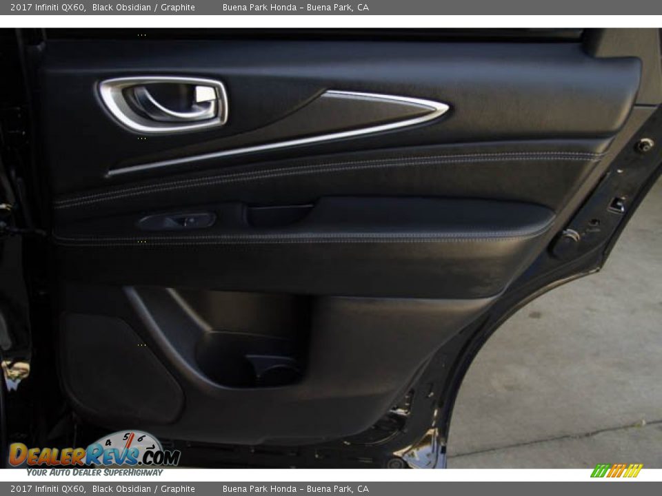 Door Panel of 2017 Infiniti QX60  Photo #31